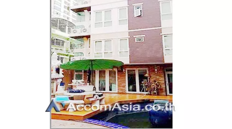  2  Office Space For Sale in dusit ,Bangkok BTS Phaya Thai AA14198